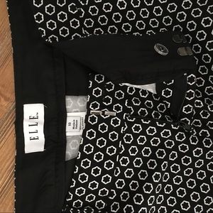 Elle Shorts - Black and white shorts Elle Shorts - Black and white shorts